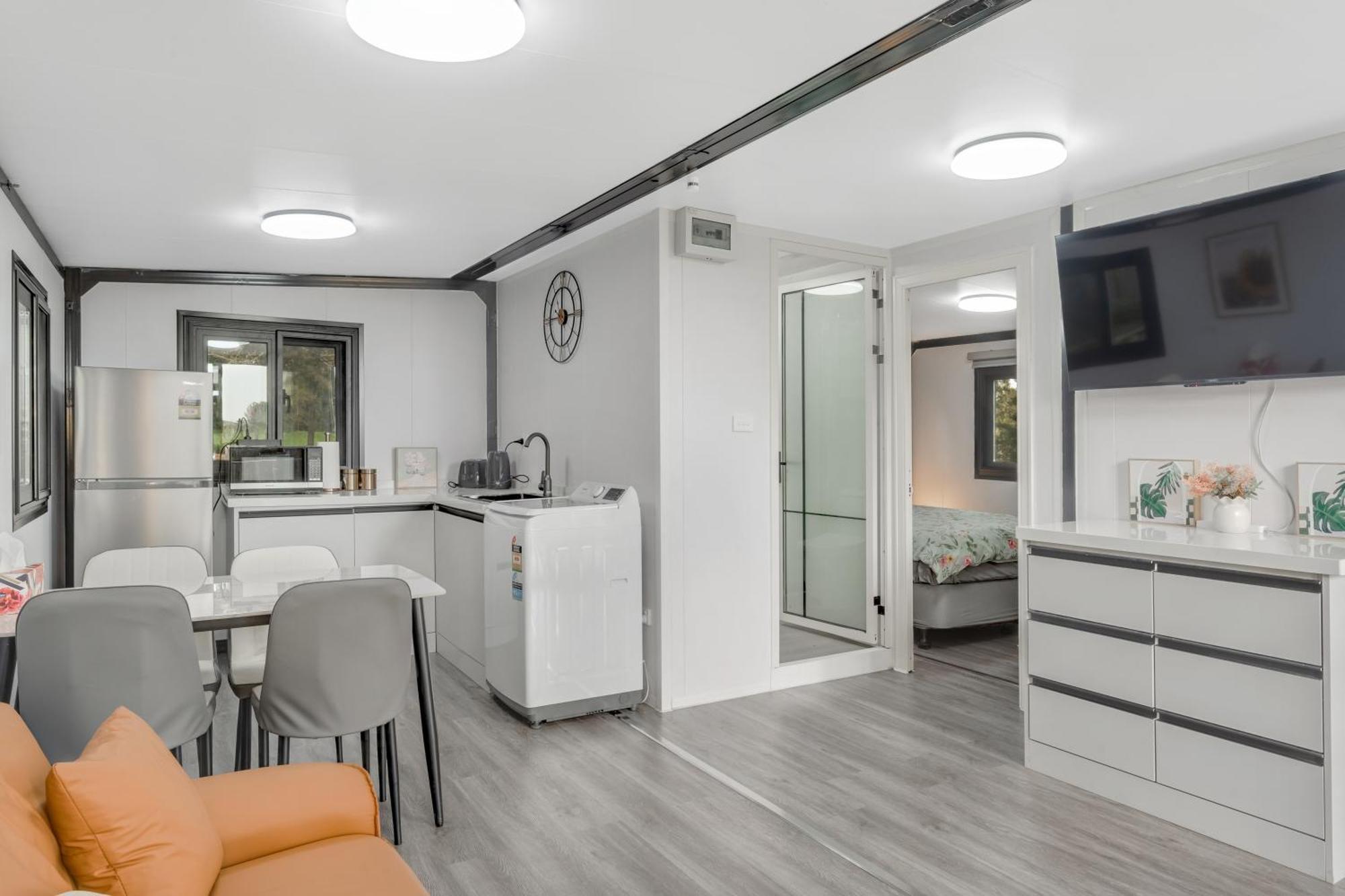 2 Bedrooms Cabin 5 Min To Pukekohe Town Centre Esterno foto